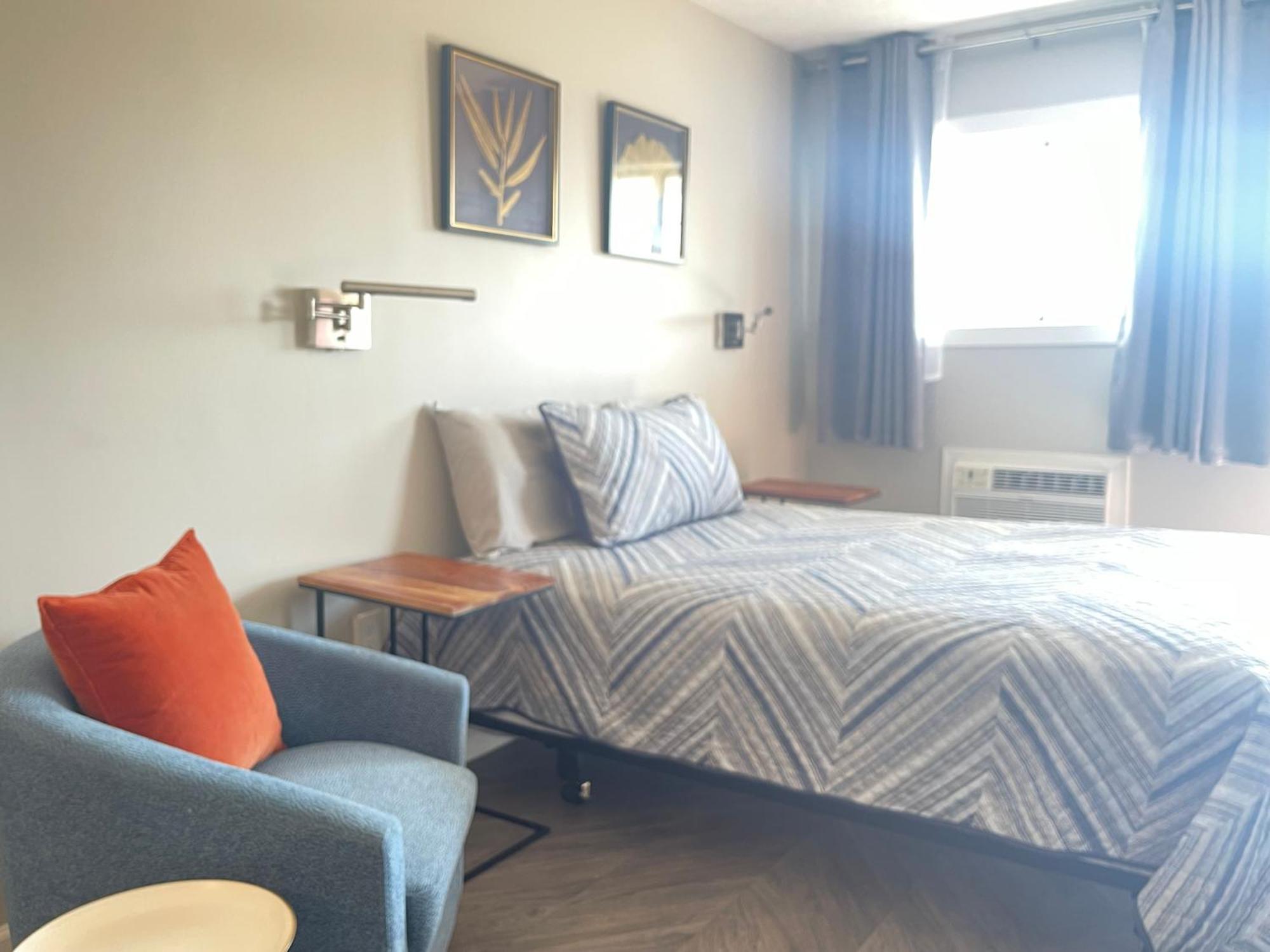 Hotel Lake Anna Glenora 外观 照片